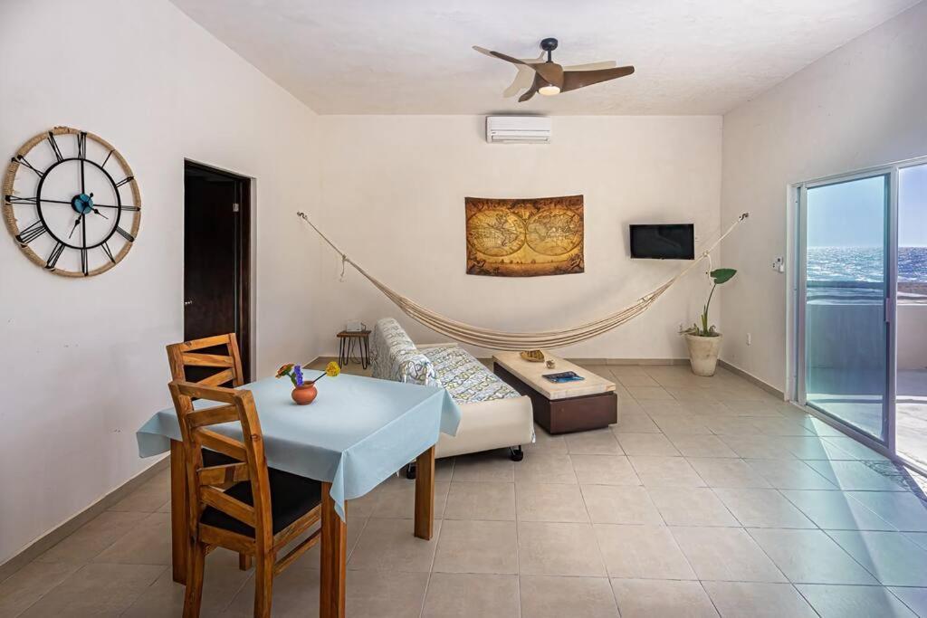 Oceanfront Casita Coral Appartement Chelem Buitenkant foto