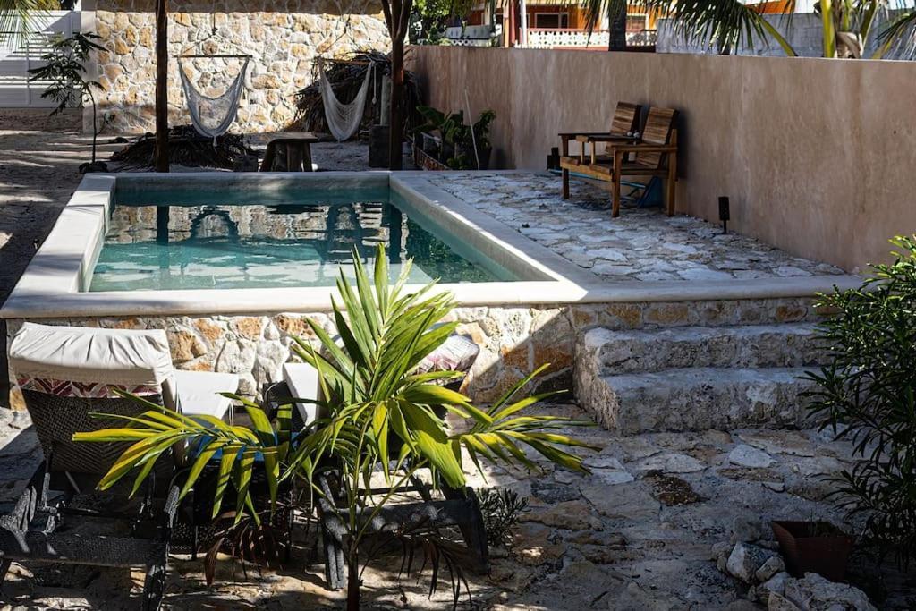 Oceanfront Casita Coral Appartement Chelem Buitenkant foto
